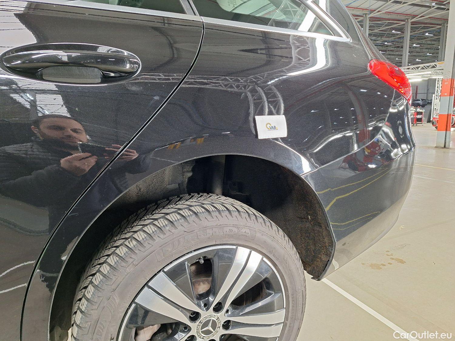  Mercedes  C-Klasse Mercedes, C-Class Break '21, Mercedes-Benz  Break C 200d Luxury Line 5d #24