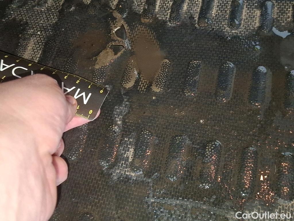  Citroen  Berlingo  Fourgon Club M 1000 1.5 BlueHDi 130CV BVA8 E6dT #33