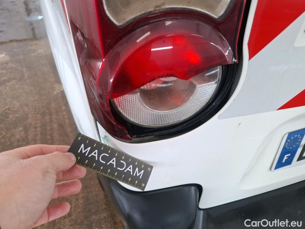  Citroen  Berlingo  Fourgon Club L1 (Court) 1.6 BlueHDi 75CV BVM5 E6 #35