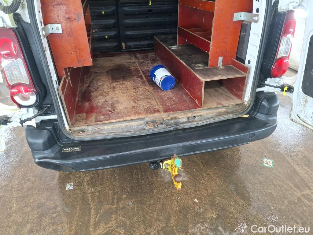  Citroen  Berlingo  Fourgon Club L1 (Court) 1.6 BlueHDi 75CV BVM5 E6 #16