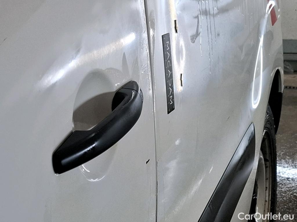  Citroen  Berlingo  Fourgon Club L1 (Court) 1.6 BlueHDi 75CV BVM5 E6 #39