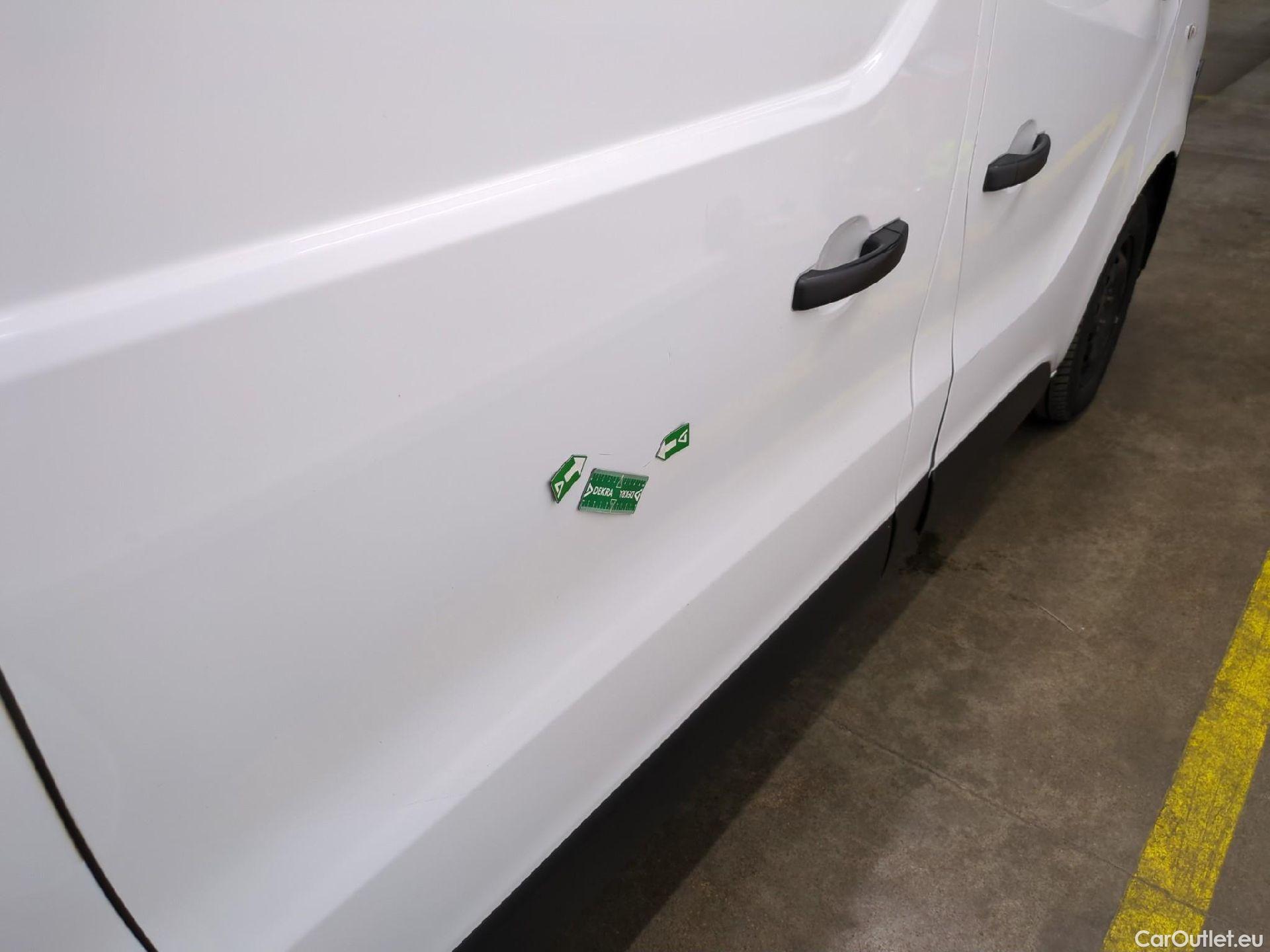  Fiat  Talento FIAT  VU 4p Fourgon FT 1.0 CH1 - 1.6 Mtjet 95 Pack Pro Nav #31