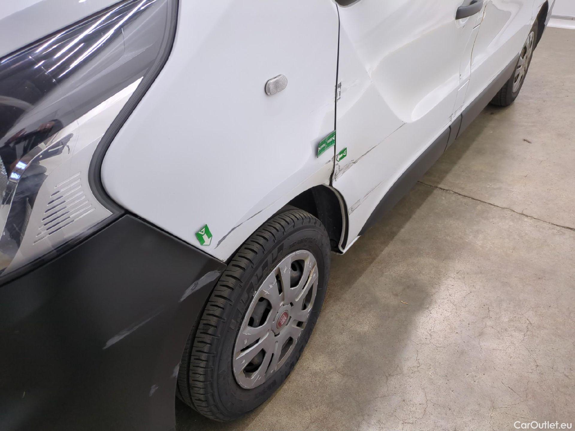  Fiat  Talento FIAT  VU 4p Fourgon FT 1.0 CH1 - 1.6 Mtjet 95 Pack Pro Nav #45