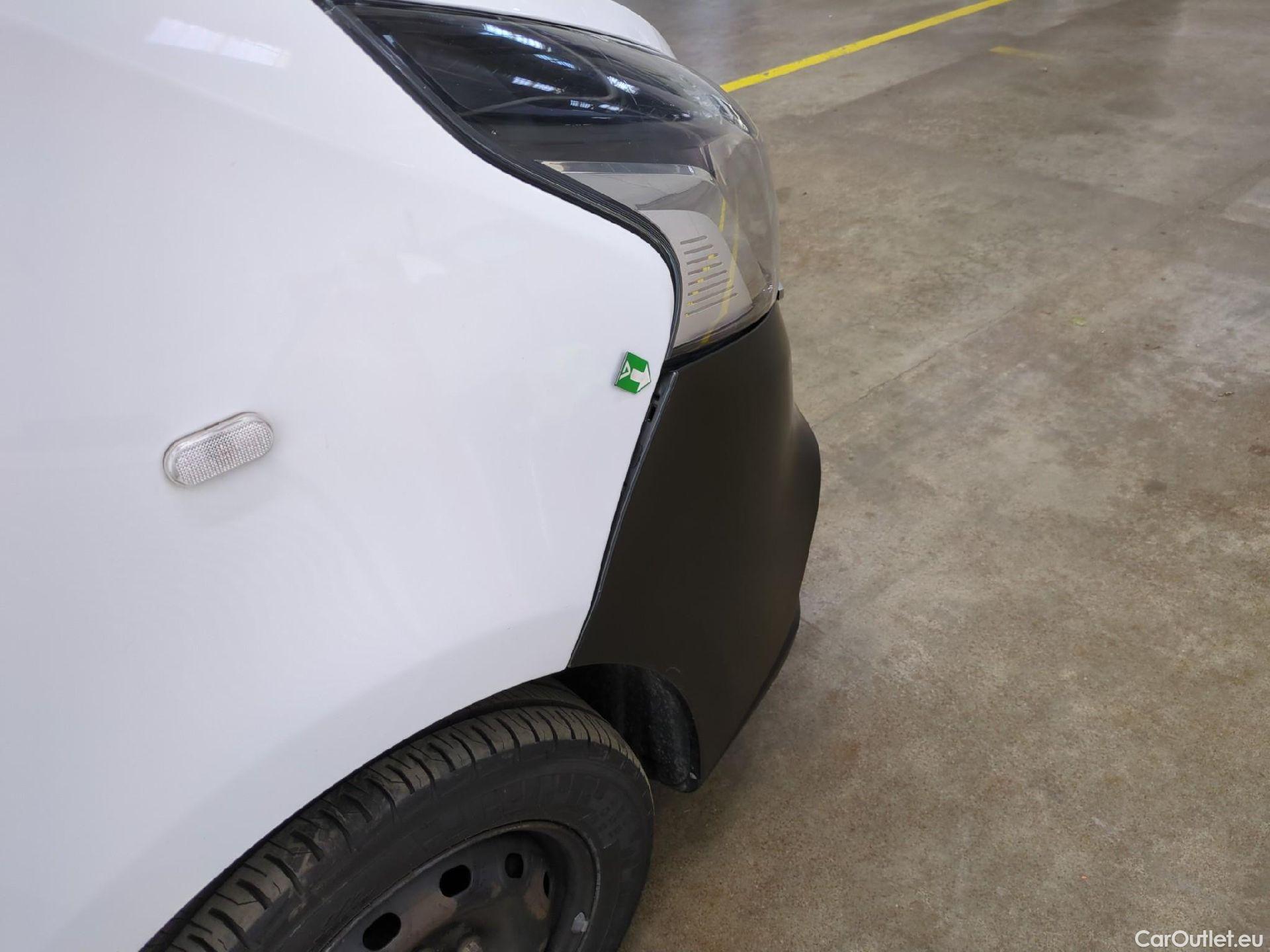  Fiat  Talento FIAT  VU 4p Fourgon FT 1.0 CH1 - 1.6 Mtjet 95 Pack Pro Nav #38