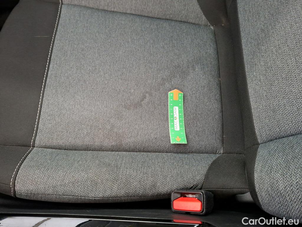  Citroen  C4  Berline Feel Nav Business R 1.5 BlueHDI 130CV BVA8 E6d / TRANSFO VP/VF #25