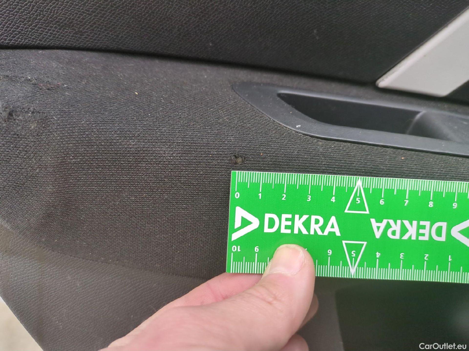  Citroen  C4  Berline Feel Nav Business 1.5 BlueHDI 130CV BVA8 E6d / TRANSFO VP VF #9