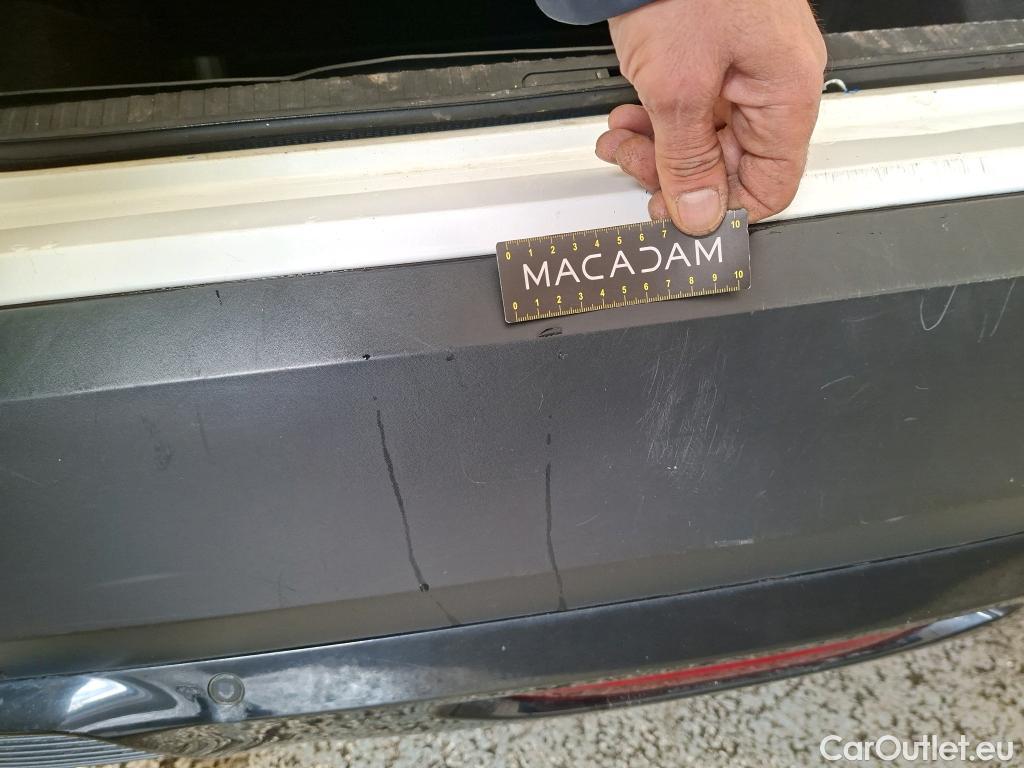  Citroen  C4  Berline Feel Nav Business R 1.5 BlueHDI 130CV BVA8 E6d / TRANSFO VP/VF #32