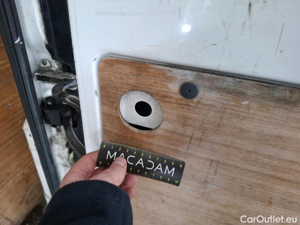  Citroen  Jumper CITROEN  VU 4p Fourgon 30 L1H1 BlueHDi 130 BVM6 Business #94