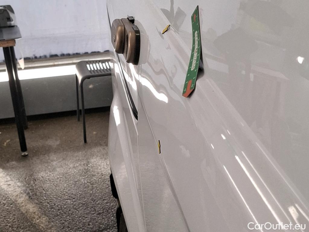  Ford  Transit FORD  Custom VU 4p Fourgon 2.0 ECOBLUE 130 300 L1H1 TREND BUSINESS #35