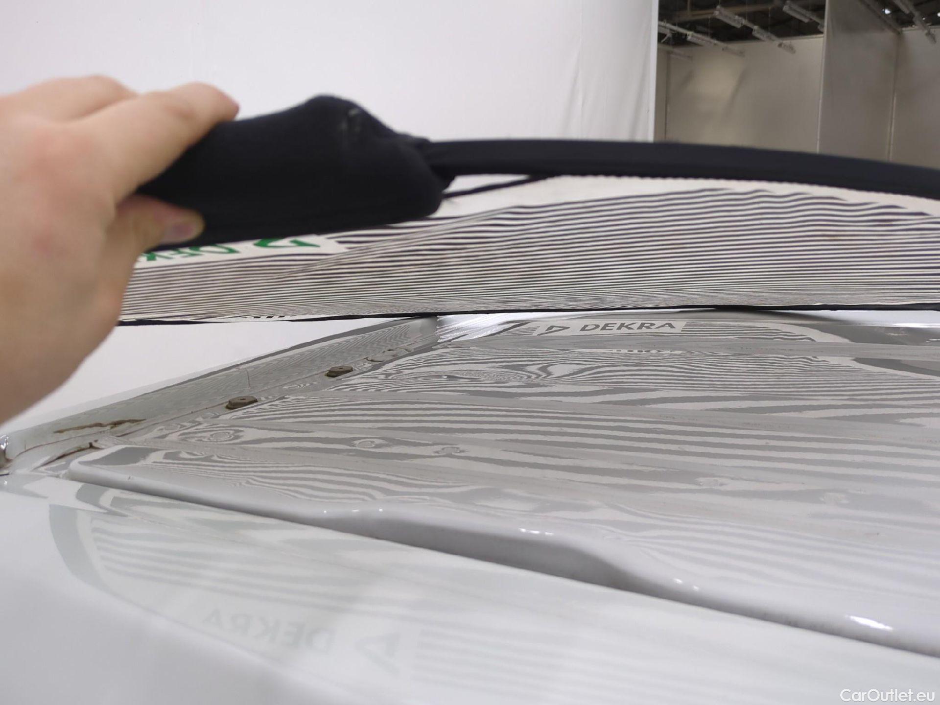  Fiat  Talento FIAT  VU 4p Fourgon FT 1.0 CH1 - 1.6 Mtjet 95 Pack Pro Nav #104