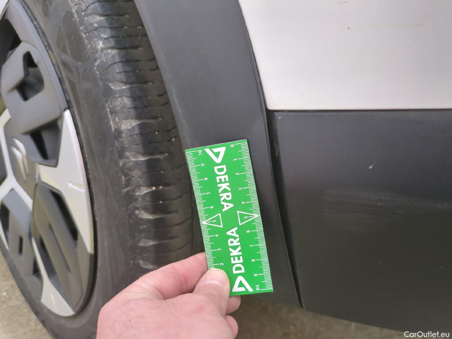  Citroen  C4  Berline Feel Nav Business 1.5 BlueHDI 130CV BVA8 E6d / TRANSFO VP VF #16