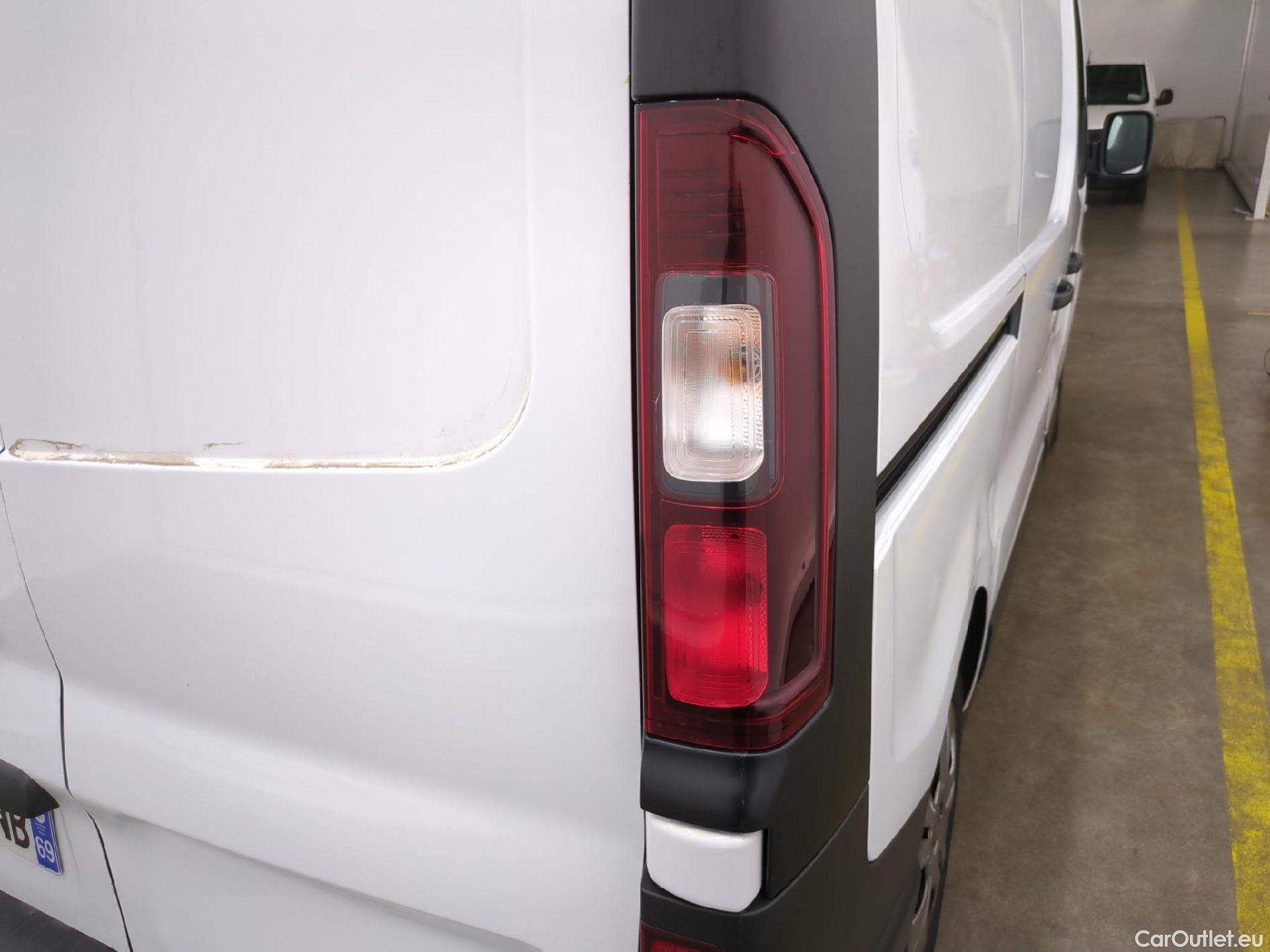  Fiat  Talento FIAT  VU 4p Fourgon FT 1.0 CH1 - 1.6 Mtjet 95 Pack Pro Nav #96