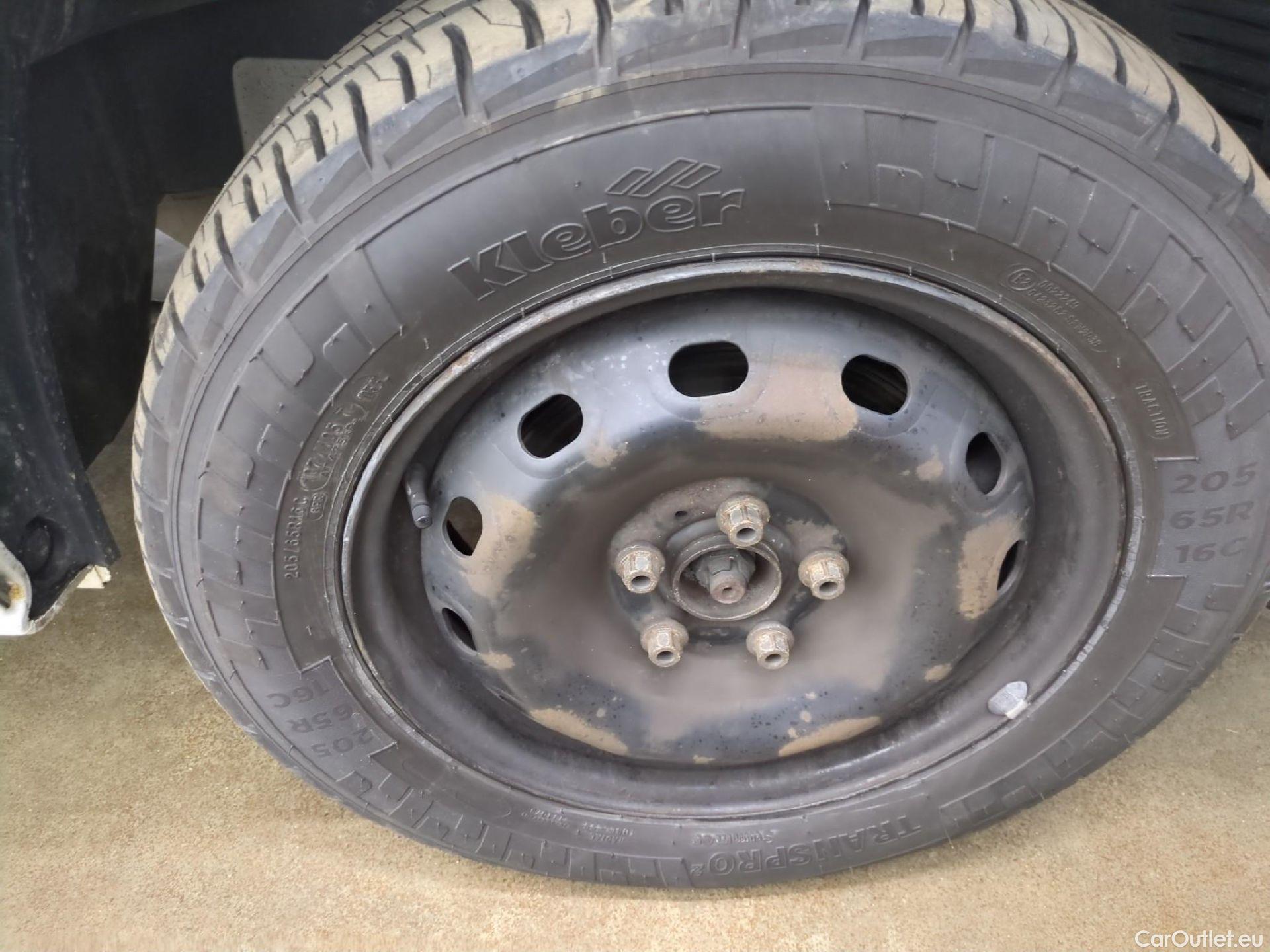  Fiat  Talento FIAT  VU 4p Fourgon FT 1.0 CH1 - 1.6 Mtjet 95 Pack Pro Nav #17