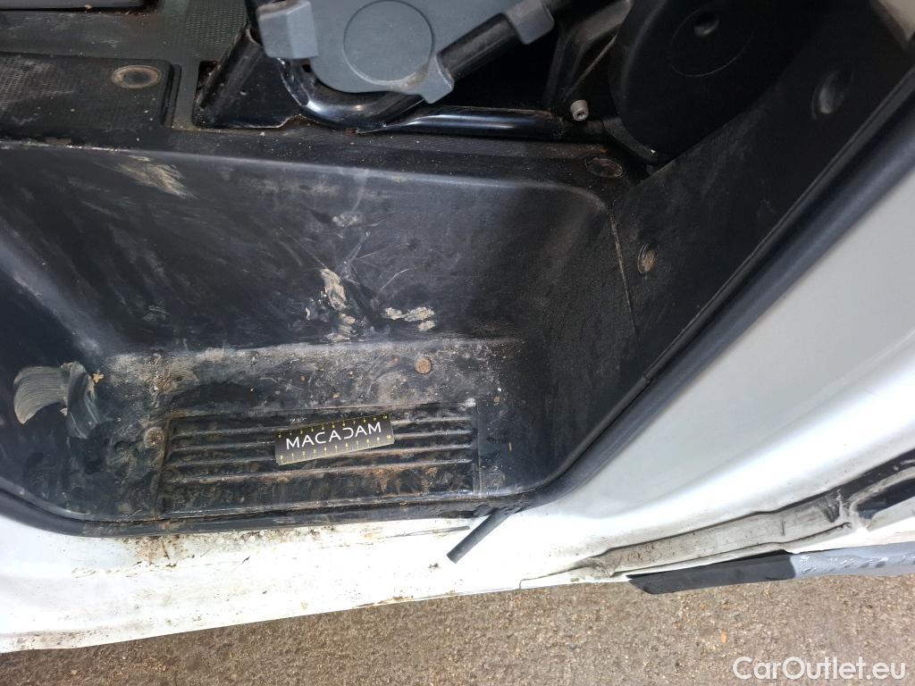  Citroen  Jumper CITROEN  VU 4p Fourgon 30 L1H1 BlueHDi 130 BVM6 Business #76