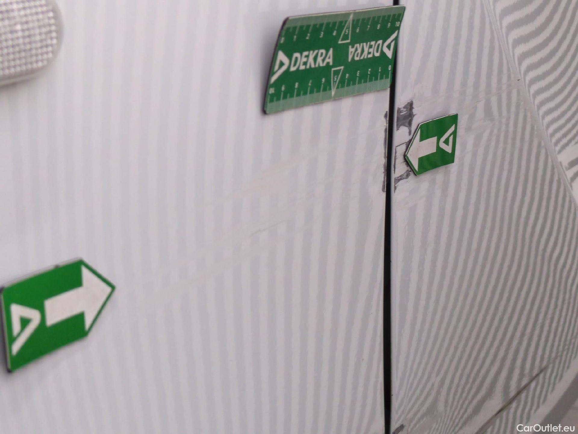  Fiat  Talento FIAT  VU 4p Fourgon FT 1.0 CH1 - 1.6 Mtjet 95 Pack Pro Nav #46