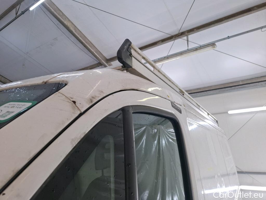  Citroen  Jumper CITROEN  VU 4p Fourgon 30 L1H1 BlueHDi 130 BVM6 Business #51