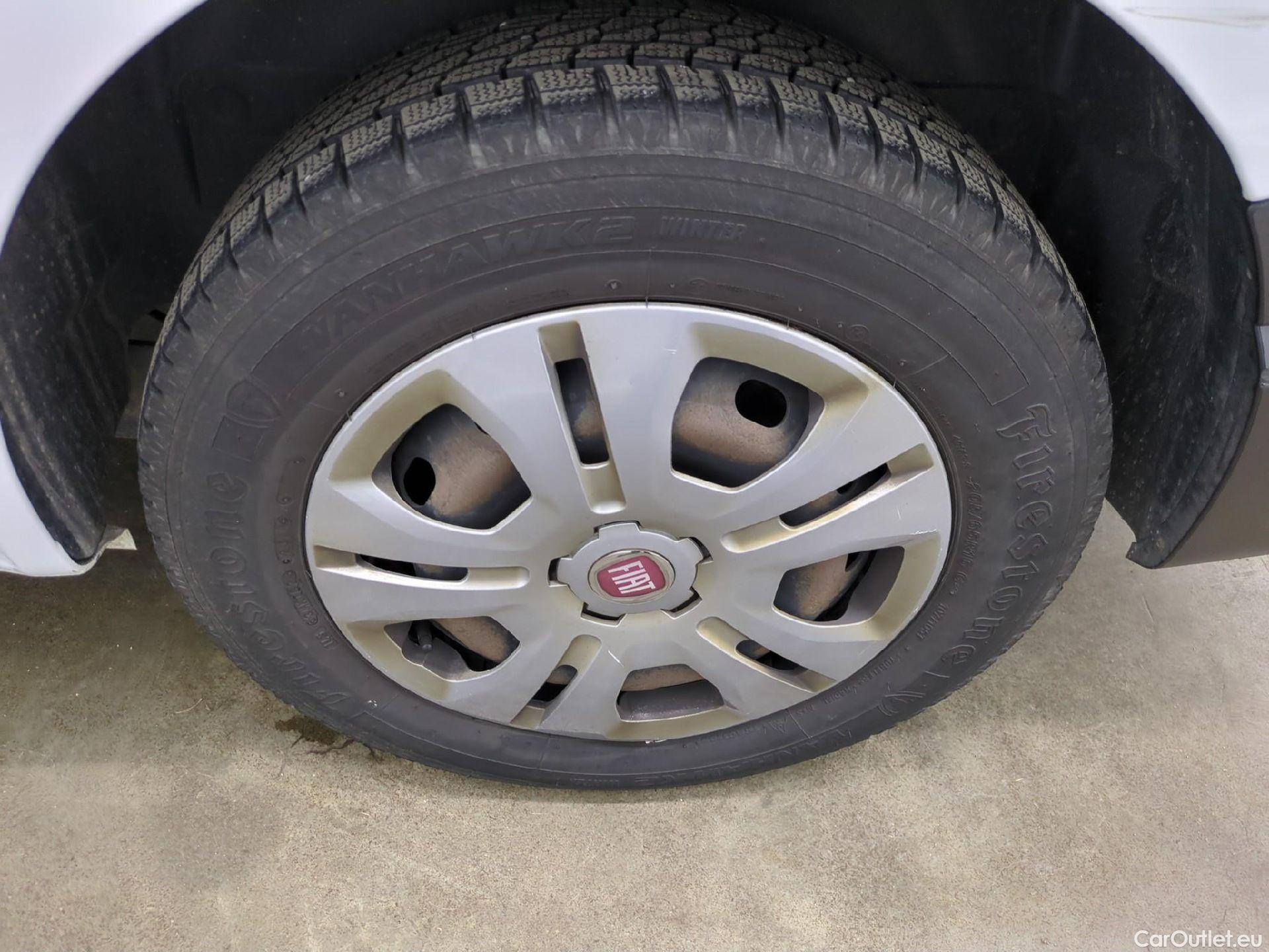  Fiat  Talento FIAT  VU 4p Fourgon FT 1.0 CH1 - 1.6 Mtjet 95 Pack Pro Nav #20