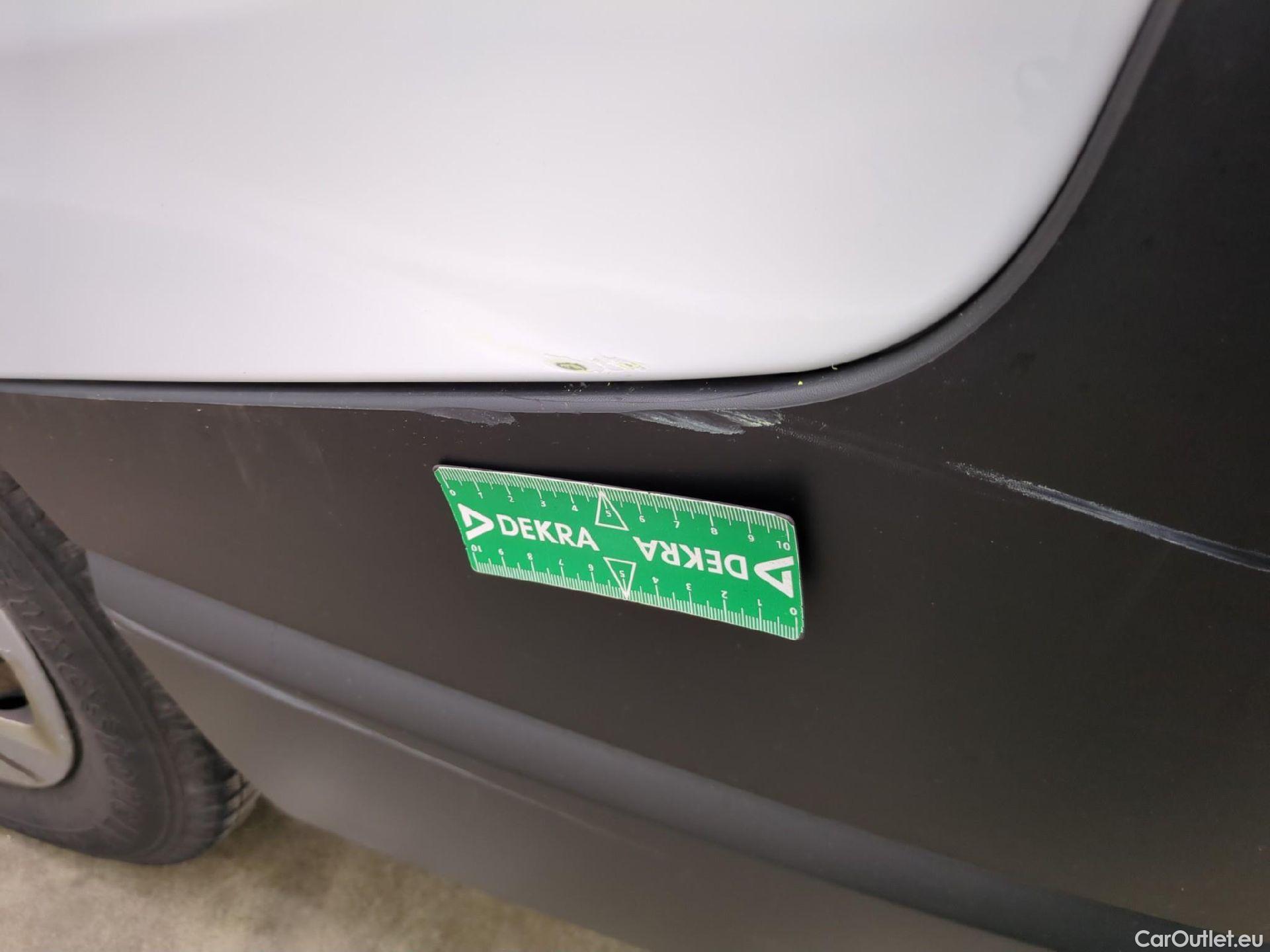  Fiat  Talento FIAT  VU 4p Fourgon FT 1.0 CH1 - 1.6 Mtjet 95 Pack Pro Nav #75