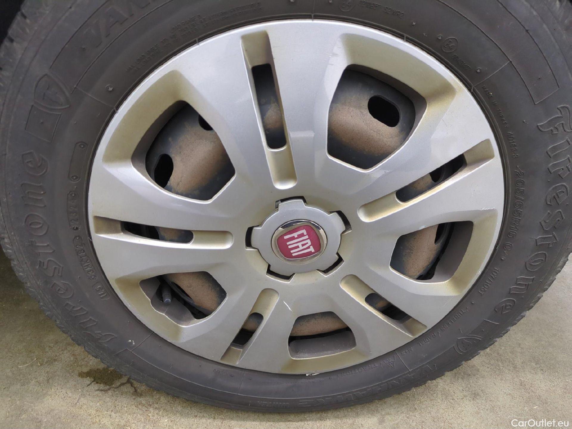  Fiat  Talento FIAT  VU 4p Fourgon FT 1.0 CH1 - 1.6 Mtjet 95 Pack Pro Nav #22