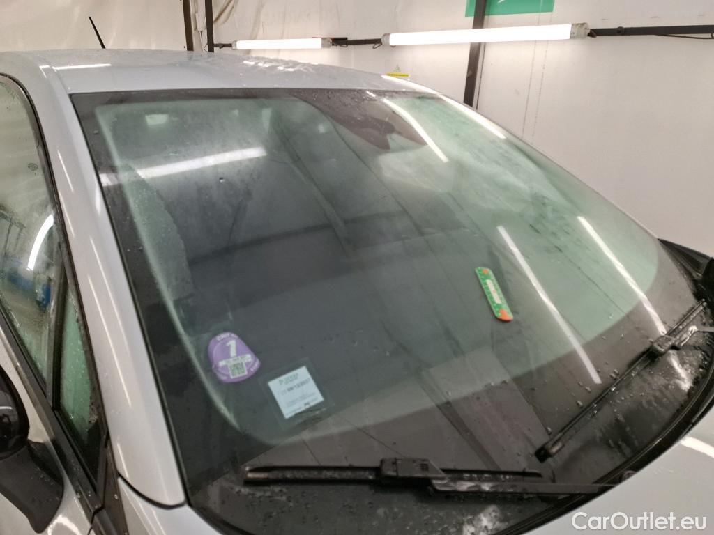  Renault  Captur  / 2019 / 5P / SUV Business E-Tech hybride rechargeable 160 / TRANSFO VP/VF #9