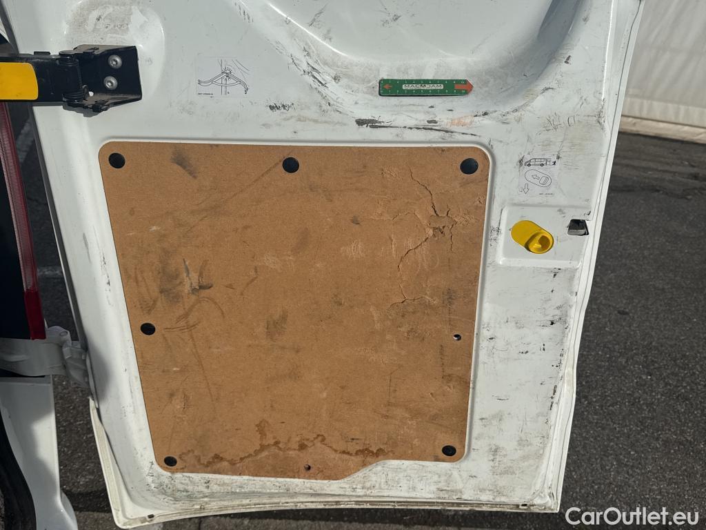  Ford  Transit FORD  Custom / 2018 / 4P / Fourgon tôlé 2.0 ECOBLUE 130 300 L1H1 TREND BUSINESS #19