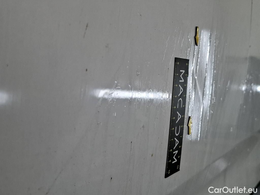  Opel  Combo OPEL  / 2018 / 4P / Fourgonnette 1.5 diesel 100chL1H1/stand CARGO PACK C #37