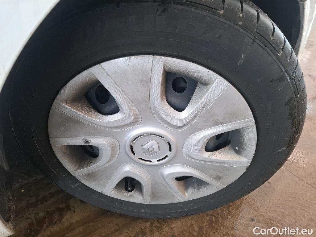  Renault  Clio  IV Air 1.5 dCi 75CV BVM5 E6 #113