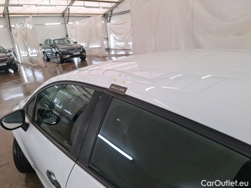  Renault  Clio  IV Air 1.5 dCi 75CV BVM5 E6 #37