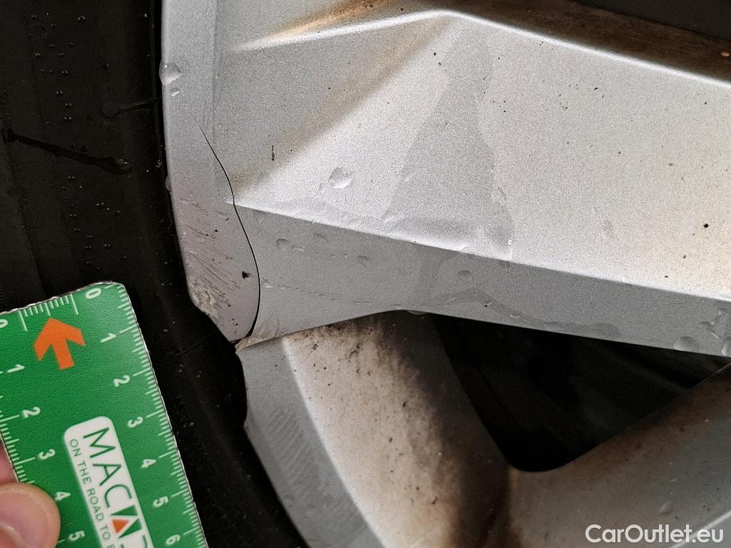  Renault  Captur  / 2019 / 5P / SUV Business E-Tech hybride rechargeable 160 / TRANSFO VP/VF #16