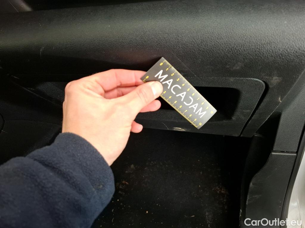  Opel  Combo OPEL  / 2018 / 4P / Fourgonnette 1.5 diesel 100chL1H1/stand CARGO PACK C #25