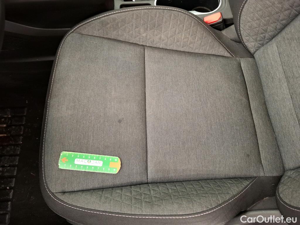  Renault  Captur  / 2019 / 5P / SUV Business E-Tech hybride rechargeable 160 / TRANSFO VP/VF #17