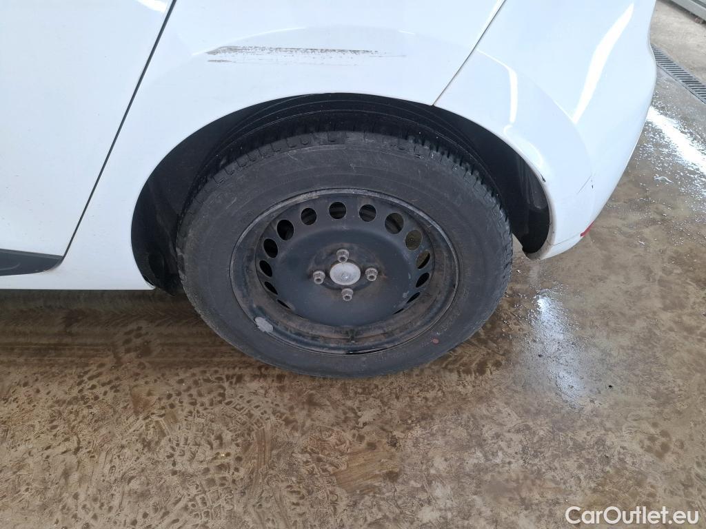  Renault  Clio  IV Air 1.5 dCi 75CV BVM5 E6 #100