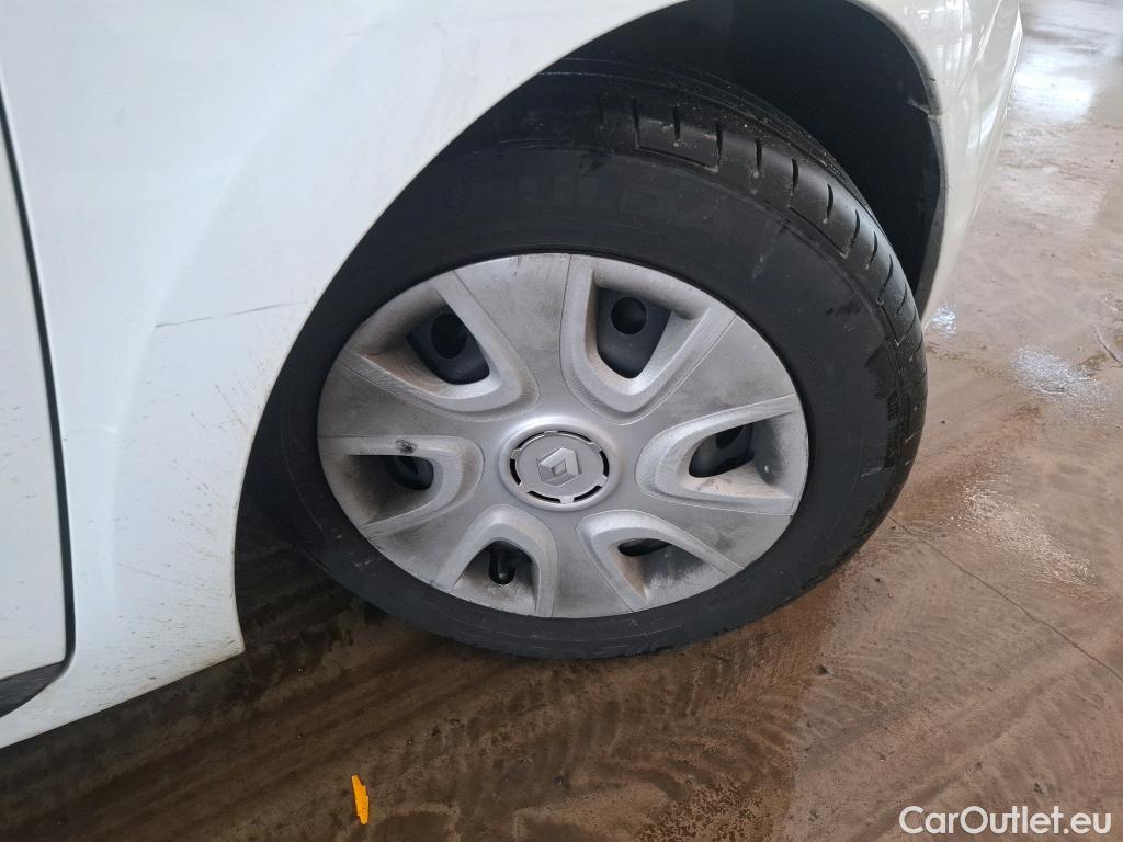  Renault  Clio  IV Air 1.5 dCi 75CV BVM5 E6 #112