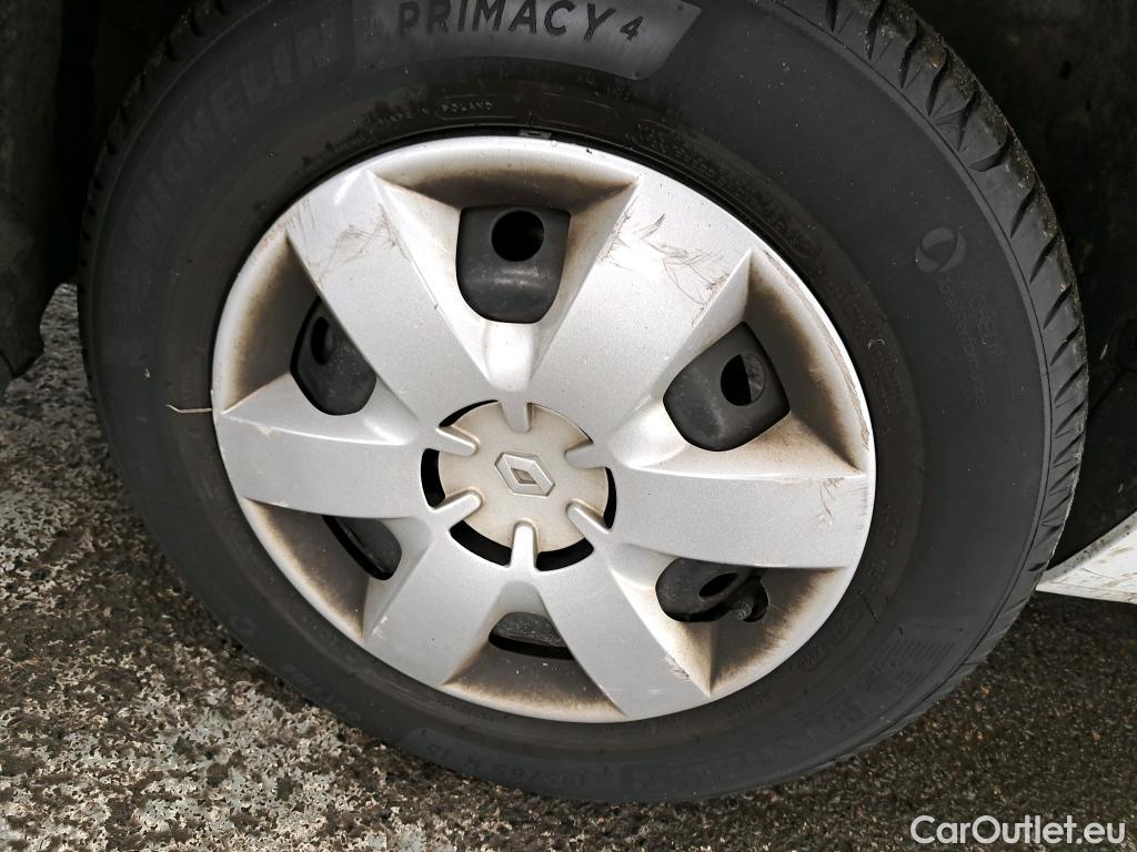  Renault  Kangoo  II Express Maxi Extra (Série Spéciale) 1.5 dCi 95CV BVM6 E6dT #40