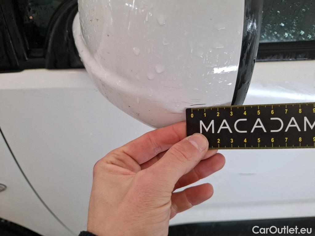  Opel  Combo OPEL  / 2018 / 4P / Fourgonnette 1.5 diesel 100chL1H1/stand CARGO PACK C #46