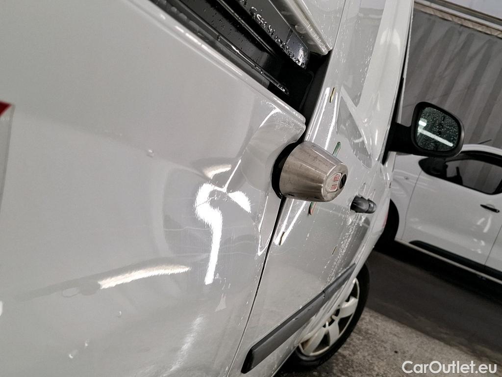  Renault  Kangoo  Express Maxi Extra (Série Spéciale) 1.5 #23