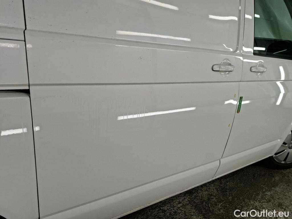  Volkswagen  Transporter VOLKSWAGEN  / 2019 / 4P / Fourgon tôlé 2.0 TDi 150 DSG7 L1H1 Business Plus #1