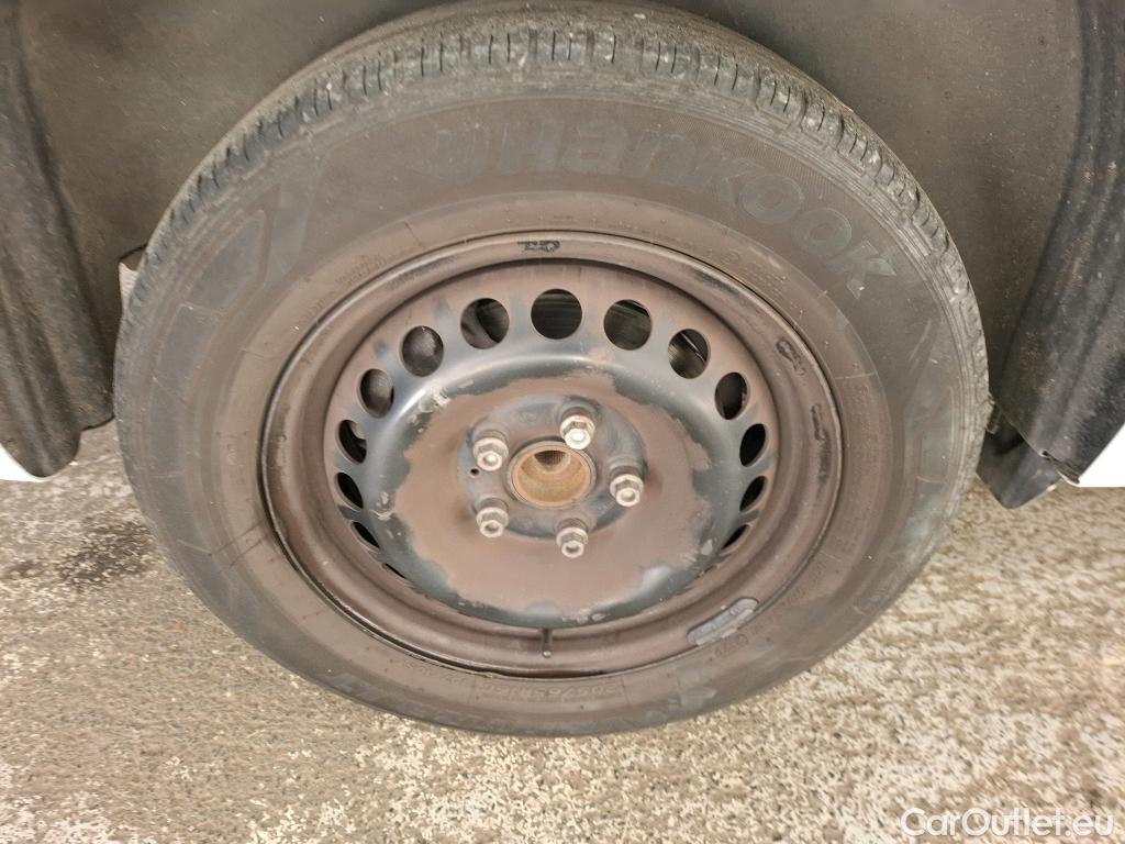  Volkswagen  Transporter VOLKSWAGEN  / 2019 / 4P / Fourgon tôlé 2.0 TDi 150 DSG7 L1H1 Business Plus #10