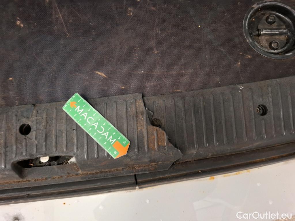  Volkswagen  Transporter VOLKSWAGEN  / 2019 / 4P / Fourgon tôlé 2.0 TDi 150 DSG7 L1H1 Business Plus #8