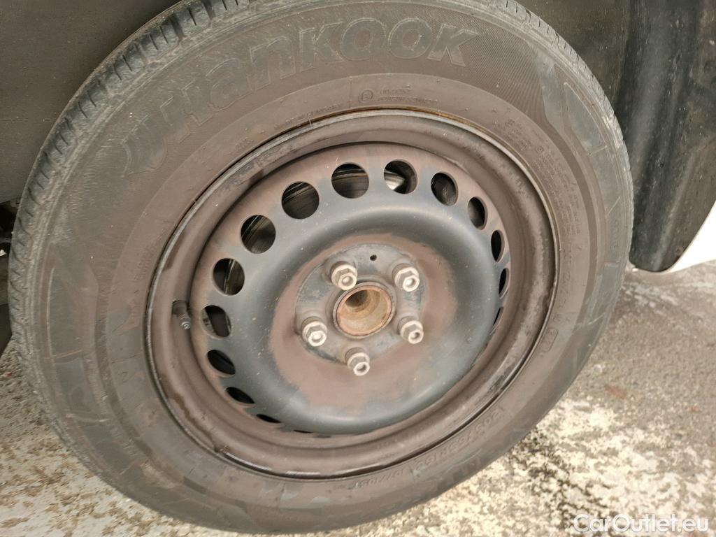  Volkswagen  Transporter VOLKSWAGEN  / 2019 / 4P / Fourgon tôlé 2.0 TDi 150 DSG7 L1H1 Business Plus #9