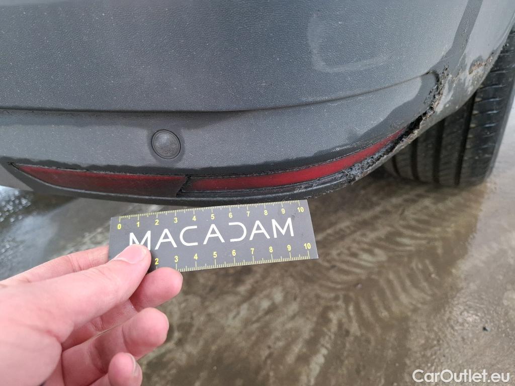  Volkswagen  Caddy VOLKSWAGEN  Van VU 4p Fourgonnette 2.0 TDI 150 Business Line #13