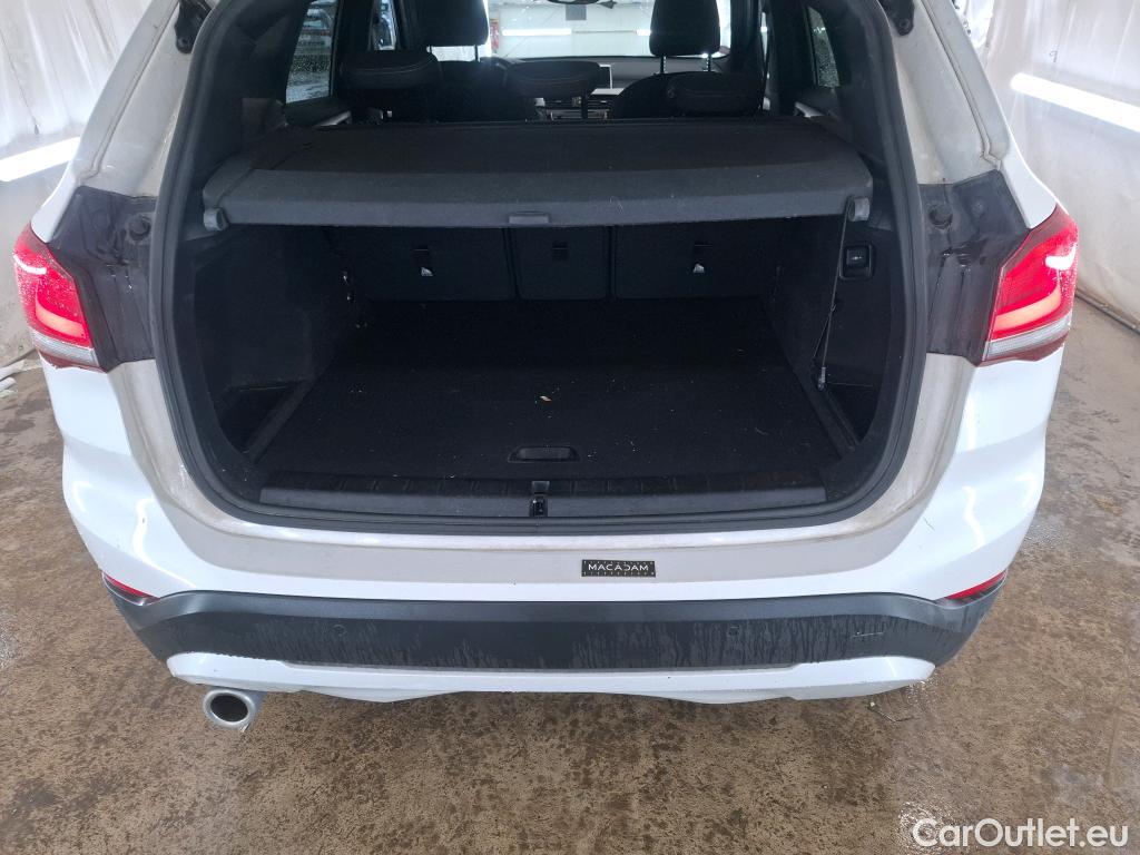  Bmw  X1 BMW  / 2019 / 5P / SUV sDrive18i Business Design DKG7 #63