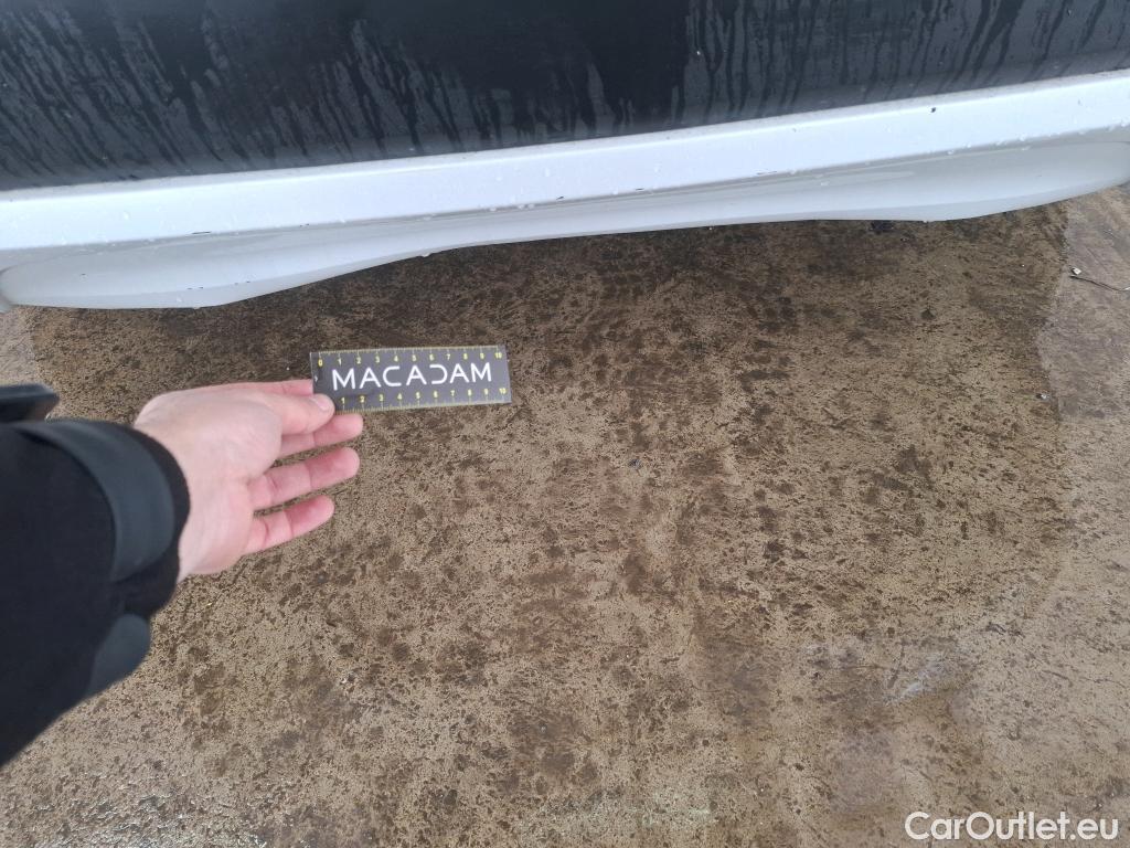  Bmw  X1 BMW  / 2019 / 5P / SUV sDrive18i Business Design DKG7 #31