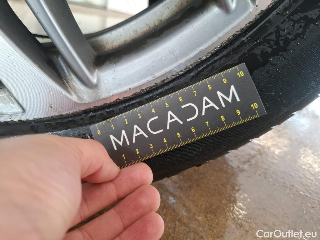  Bmw  X1 BMW  / 2019 / 5P / SUV sDrive18i Business Design DKG7 #43