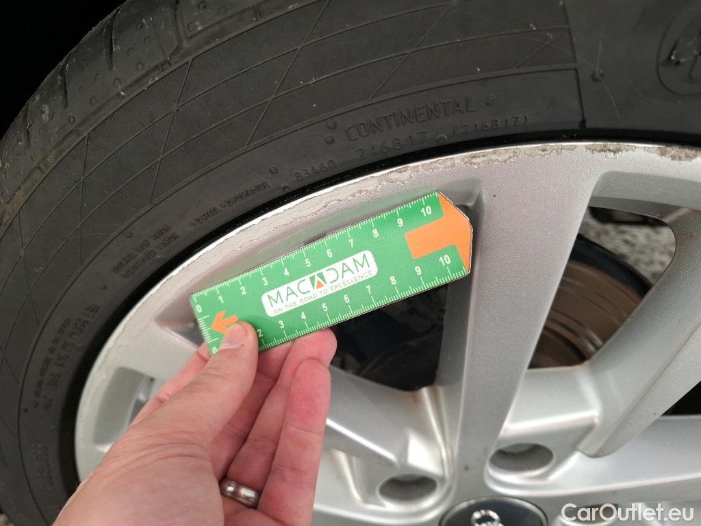  Audi  A3 AUDI  Sportback / 2016 / 5P / Berline 30 TFSI S TRONIC BUSINESS LINE #36