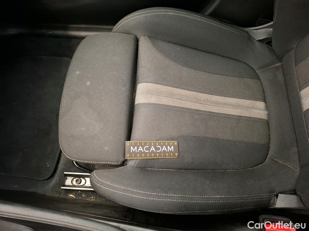  Bmw  X1 BMW  / 2019 / 5P / SUV sDrive18i Business Design DKG7 #62