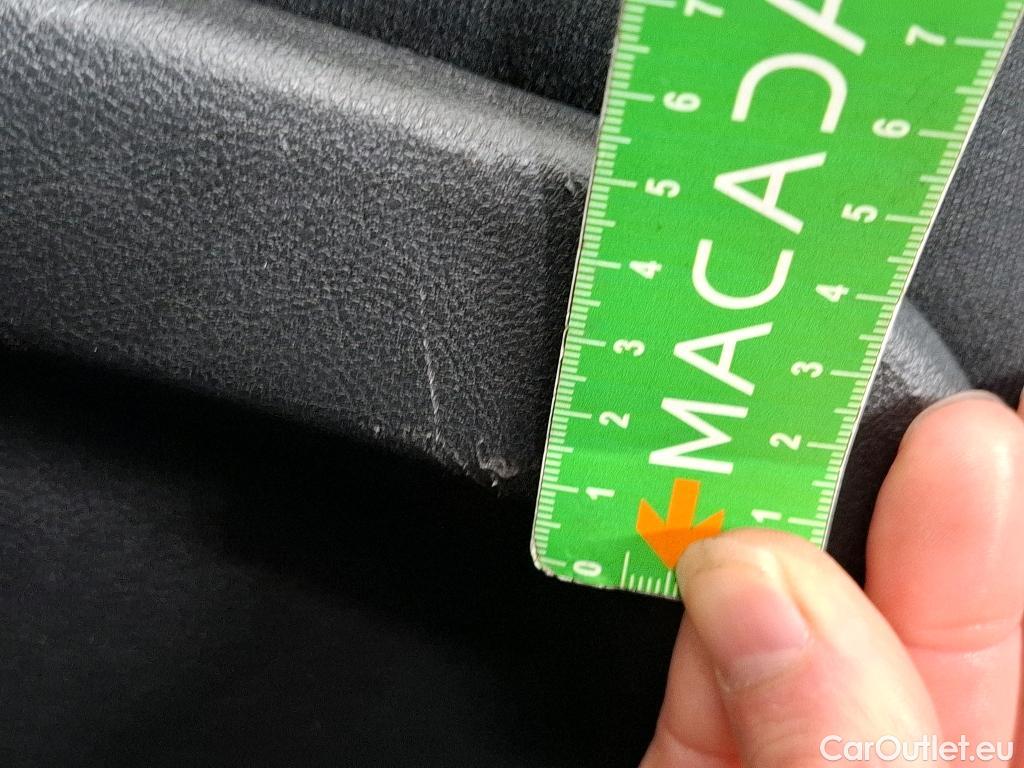  Bmw  Serie 2 Série 2 Gran Tourer 216d Lounge 1.5 115CV BVA7 E6d #23