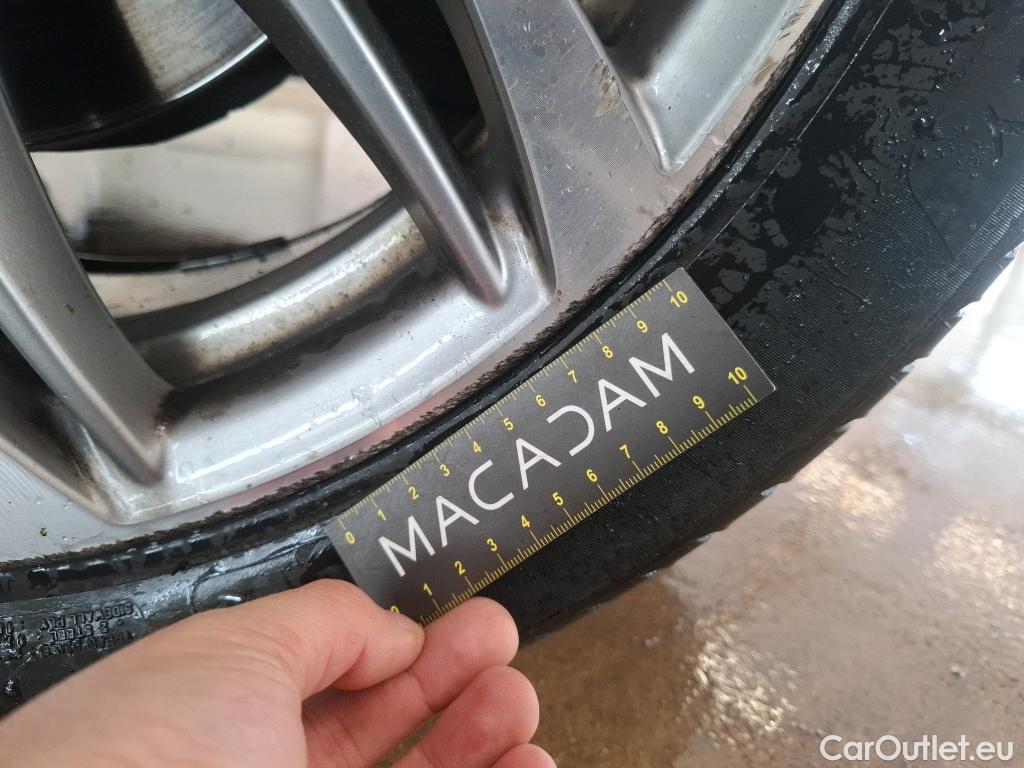  Bmw  X1 BMW  / 2019 / 5P / SUV sDrive18i Business Design DKG7 #44