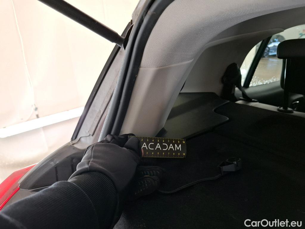  Citroen  C5 CITROEN  Aircross / 2022 / 5P / SUV BlueHDi 130 S&S EAT8 Feel #4