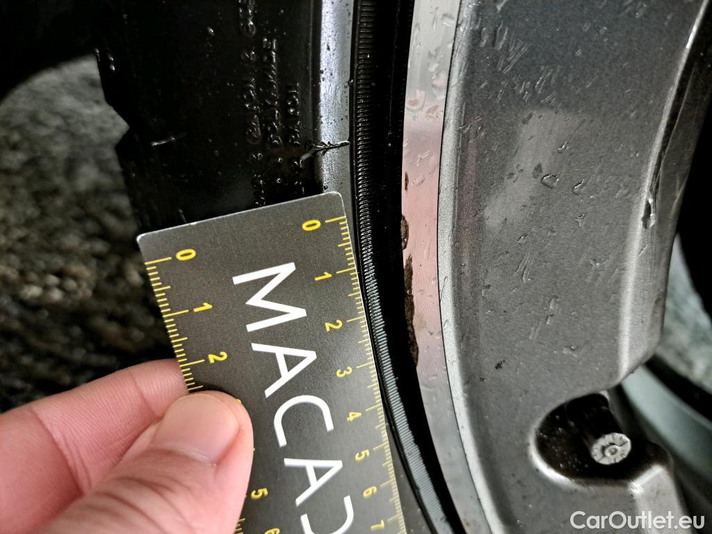  Mercedes  CLA-Klasse MERCEDES-BENZ CLA Coupe / 2019 / 4P / Coupé CLA 200 d AMG Line BA8 #9